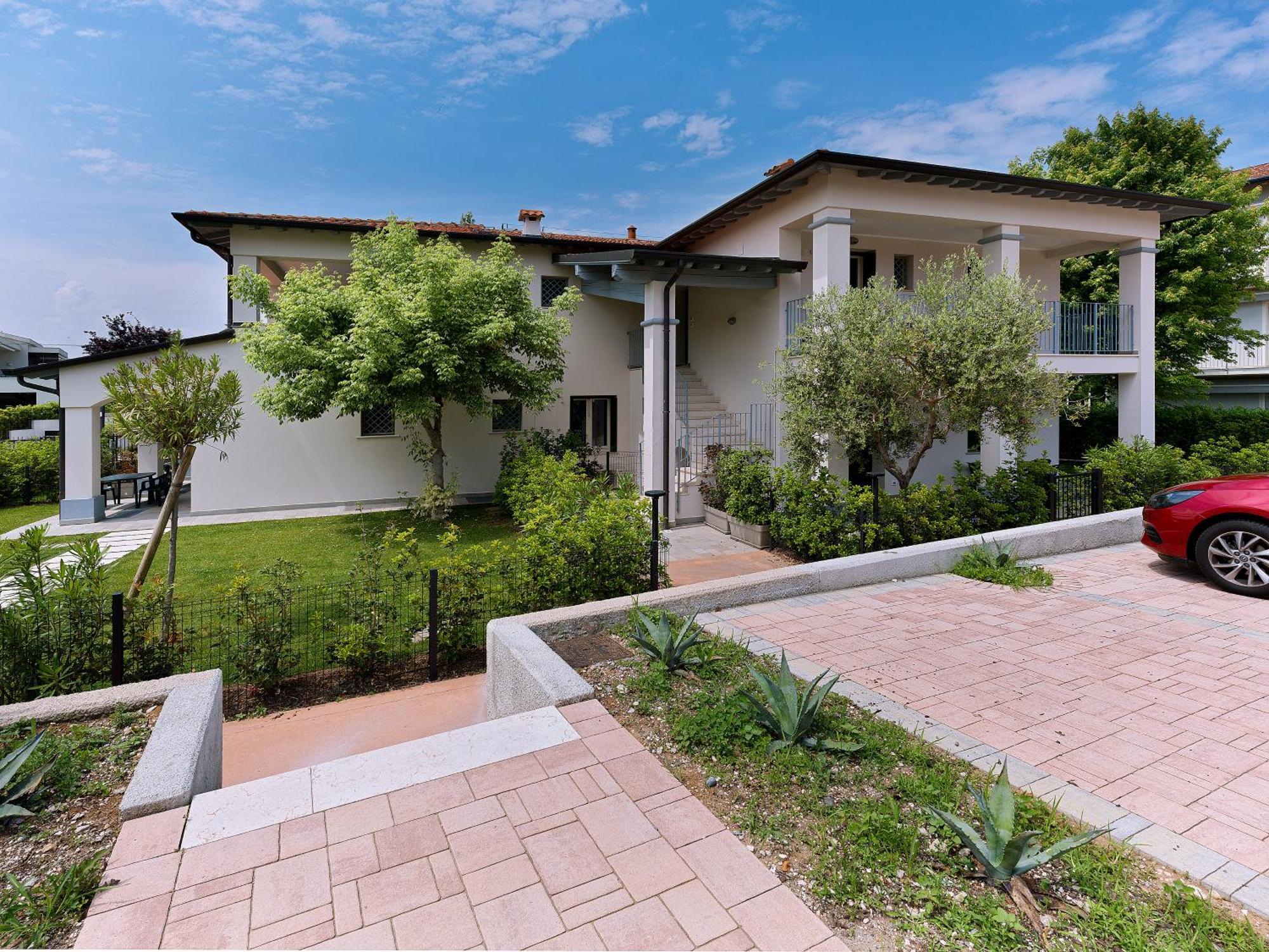 Residence Fiore Rosso ซีร์มิโอเน ภายนอก รูปภาพ
