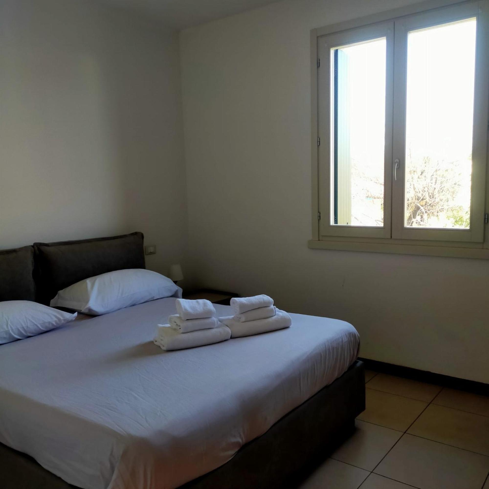Residence Fiore Rosso ซีร์มิโอเน ห้อง รูปภาพ